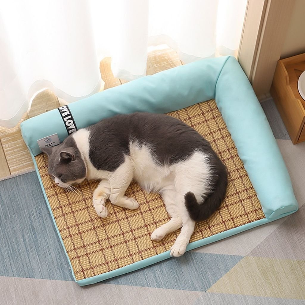 Milo Cooling Pet Bed, Triangular, Bamboo Fiber, Non-slip, Summer