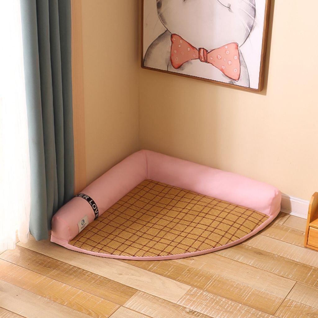 Milo Cooling Pet Bed, Triangular, Bamboo Fiber, Non-slip, Summer