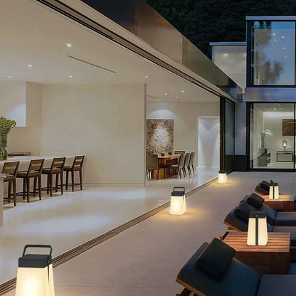 Solar Box Lantern LED IP65 Dusk-to-Dawn Outdoor Decor