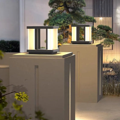 Solar Post Lamp LED Dusk-to-Dawn Waterproof Outdoor