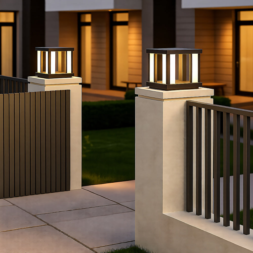 Solar Post Lamp LED Dusk-to-Dawn Waterproof Outdoor