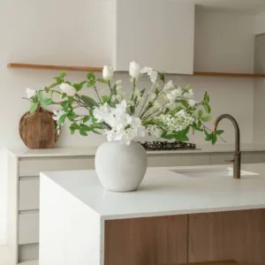Lifelike White Tulip & Agapanthus Faux Flower Arrangement, 30 Inch Silk Floral Centerpiece for Living Room, Elegant Spring Decor, No Watering Needed
