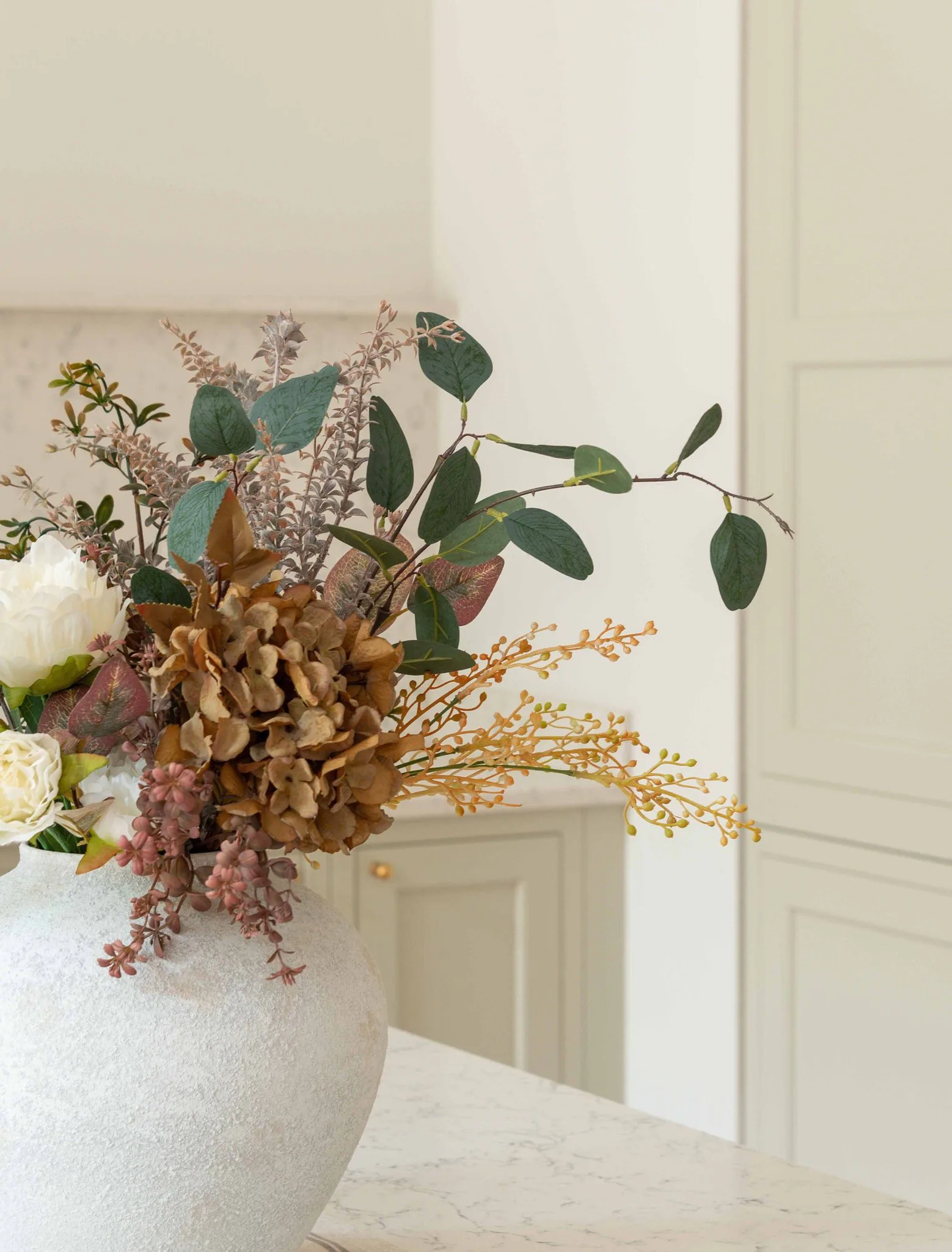 Lifelike Green Eucalyptus & Burgundy Faux Flower Arrangement, 18 Inch Silk Floral for Fall Decor, Farmhouse Style, No Watering Needed Vase Not