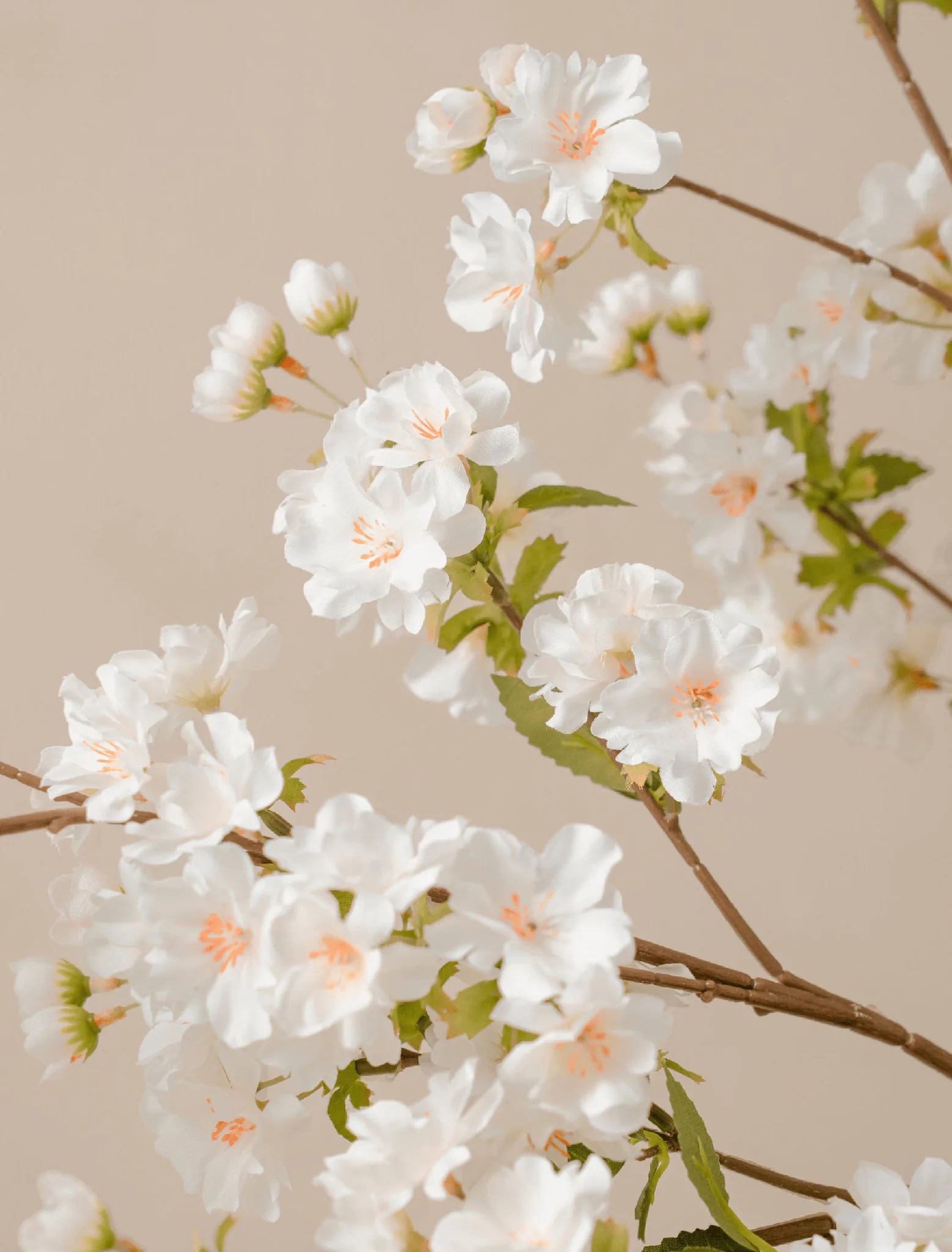 Lifelike White Japanese Cherry Blossom Faux Flower Arrangement, 6 Stems Artificial Flowers for Spring Decor, Elegant Home Accent, No Watering Needed