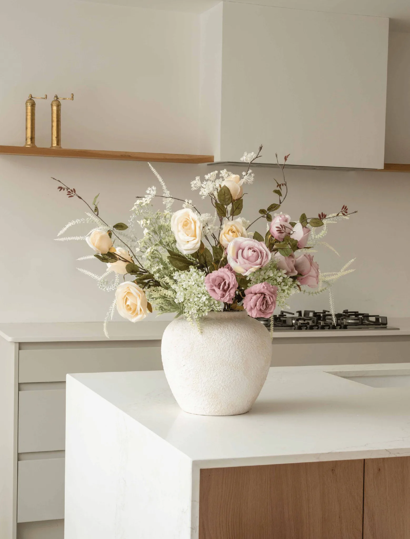 Lifelike Blush Rose Faux Flower Arrangement, 28 Inch Silk Floral for Living Room Spring Decor, Luxury Allergy Friendly No Watering Needed Vase Not