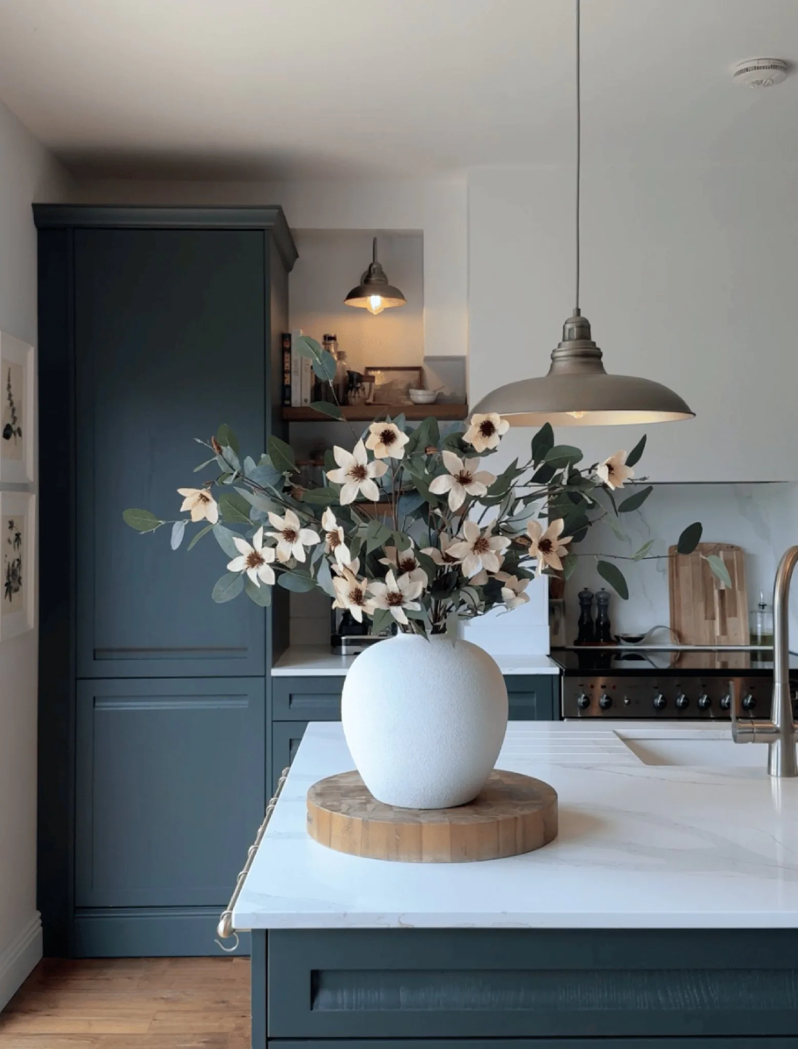Lifelike Eucalyptus and Cream Magnolia Faux Flower Arrangement, 9 Stems Artificial Flowers for Living Room, Modern Fall Decor, No Watering Needed